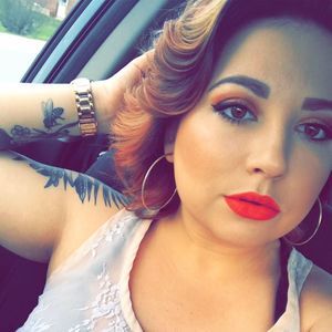 Meet your Posher, Brooke